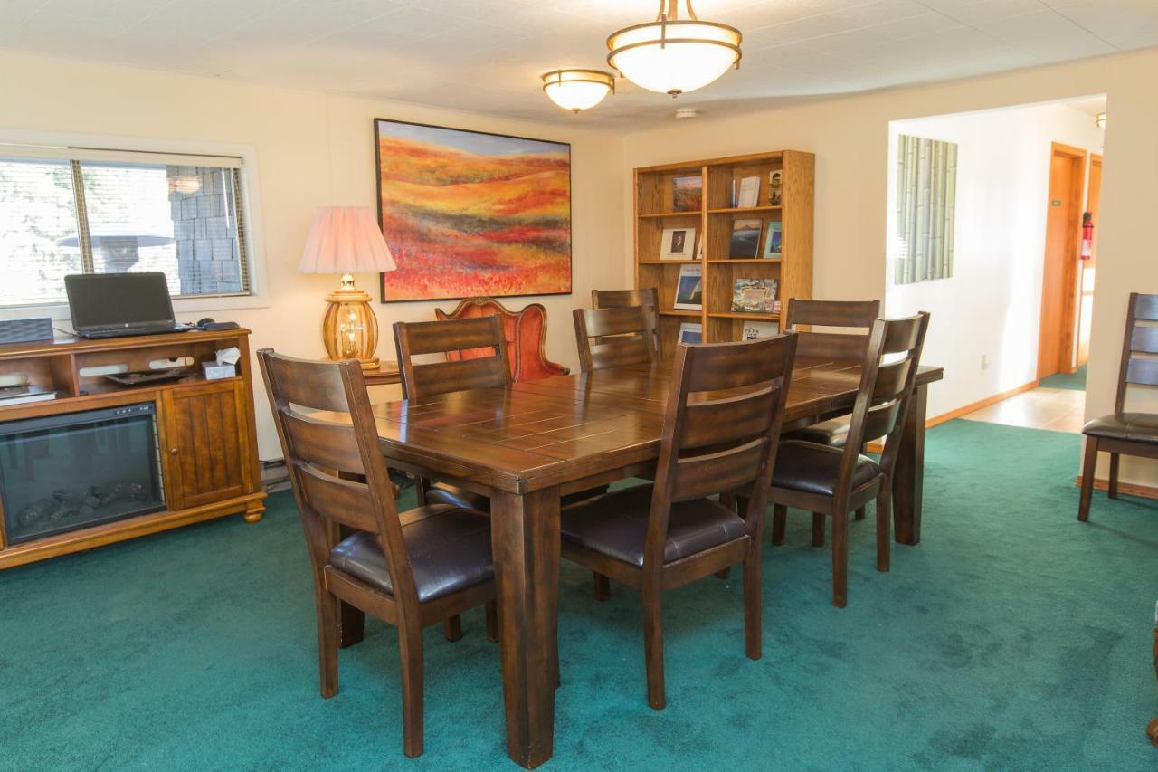 هود ريفر Brookside Bed & Breakfast المظهر الخارجي الصورة